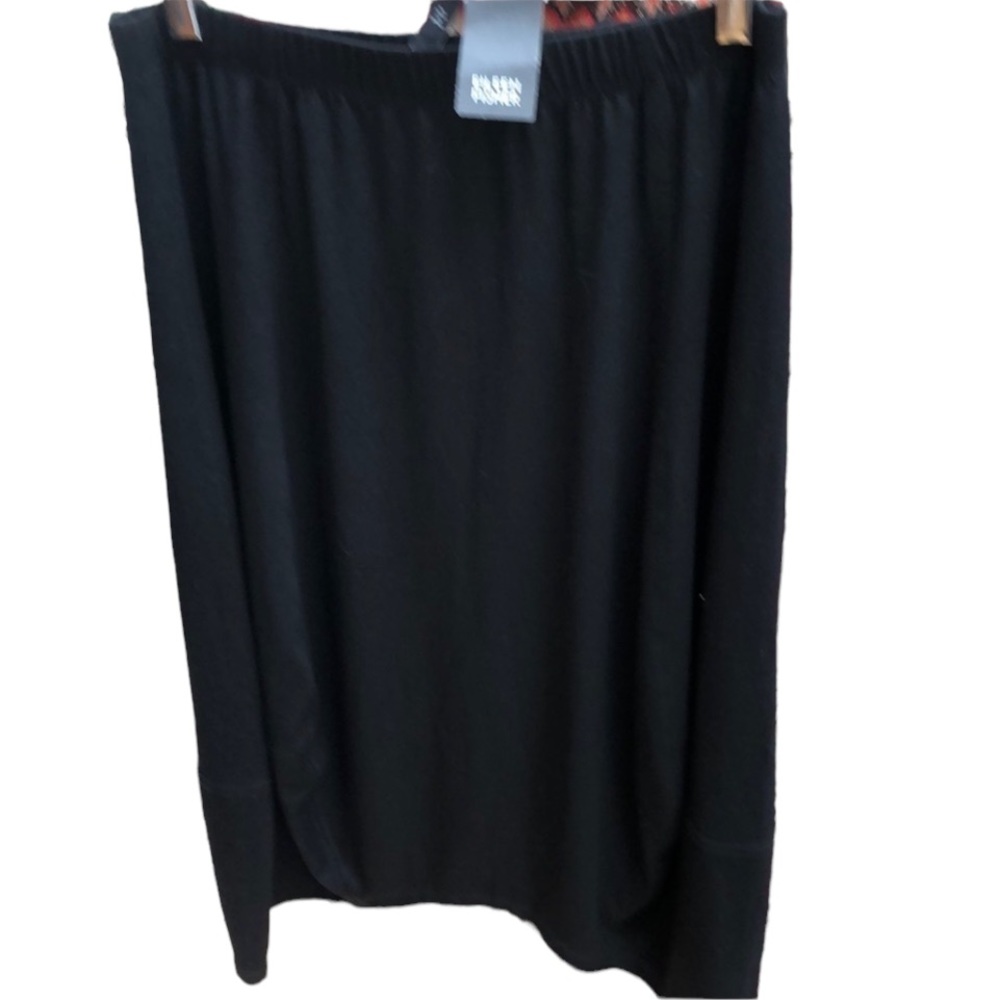 Eileen Fisher  black oversized fits 10-12 black just above the knee NWT